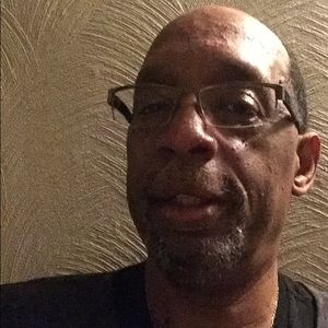 Meet your Posher, Gregory